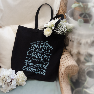 Free Crown Tote With Bella Grace Subscription
